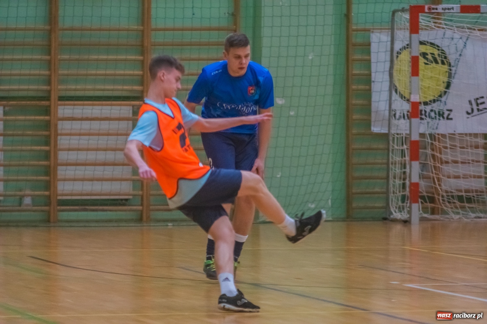 Zdjęcie w galerii na portalu naszraciborz.pl: HLPN. XIX edycja rozgrywek futsalu za nami [FOTO i WIDEO] wiadomości z regionu