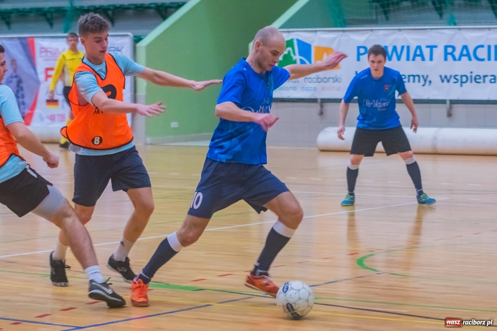 Zdjęcie w galerii na portalu naszraciborz.pl: HLPN. XIX edycja rozgrywek futsalu za nami [FOTO i WIDEO] wiadomości z regionu