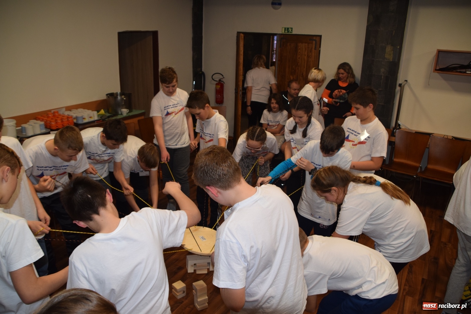 Zdjęcie w galerii na portalu naszraciborz.pl: Uczniowie z Grzegorzowic zaprosili Czechów na wspólne szusowanie wiadomości z regionu