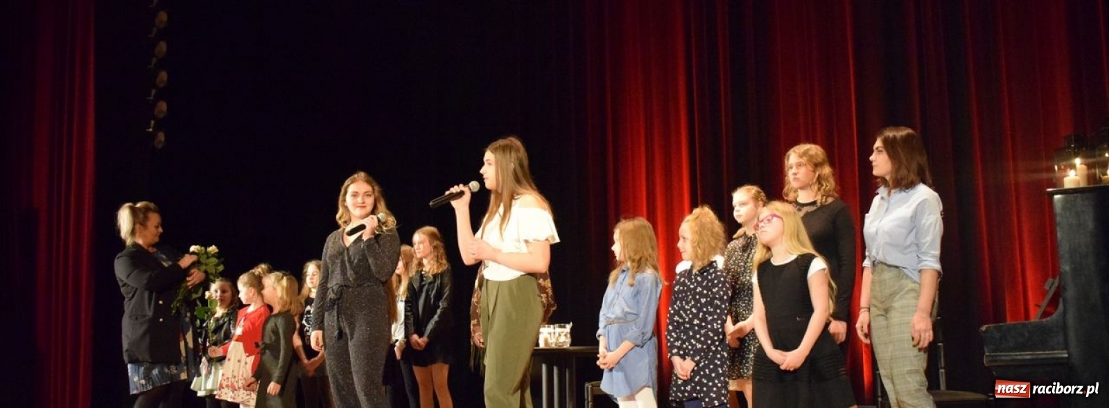 Zdjęcie w galerii na portalu naszraciborz.pl: Młodzi artyści koncertowali w Kuźni Kultury wiadomości z regionu