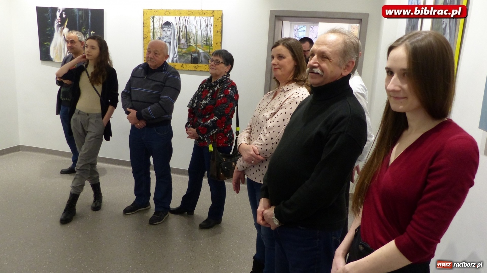 Zdjęcie w galerii na portalu naszraciborz.pl: Muza w raciborskiej bibliotece [FOTO] wiadomości z regionu