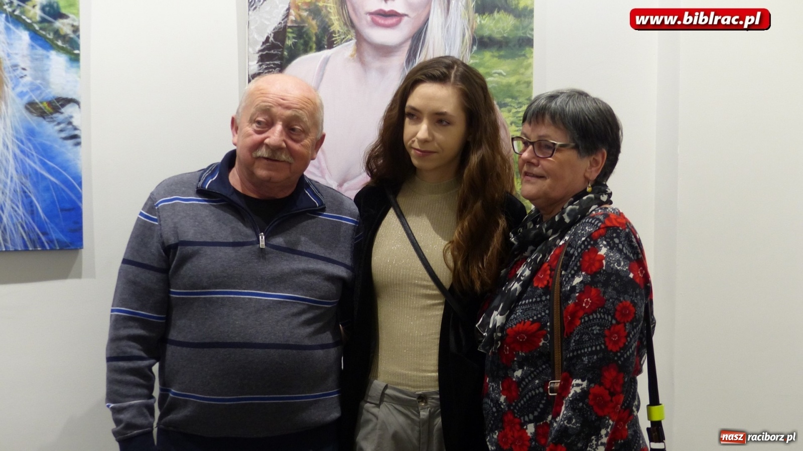 Zdjęcie w galerii na portalu naszraciborz.pl: Muza w raciborskiej bibliotece [FOTO] wiadomości z regionu