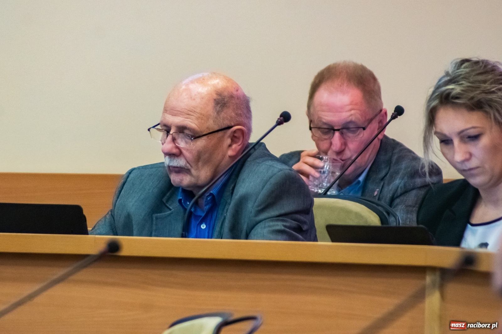 Zdjęcie w galerii na portalu naszraciborz.pl: Klub radnych Michała Fity zaskoczony. NIE dla likwidacji parku przy sądzie i dla stacji przy Opawskiej wiadomości z regionu