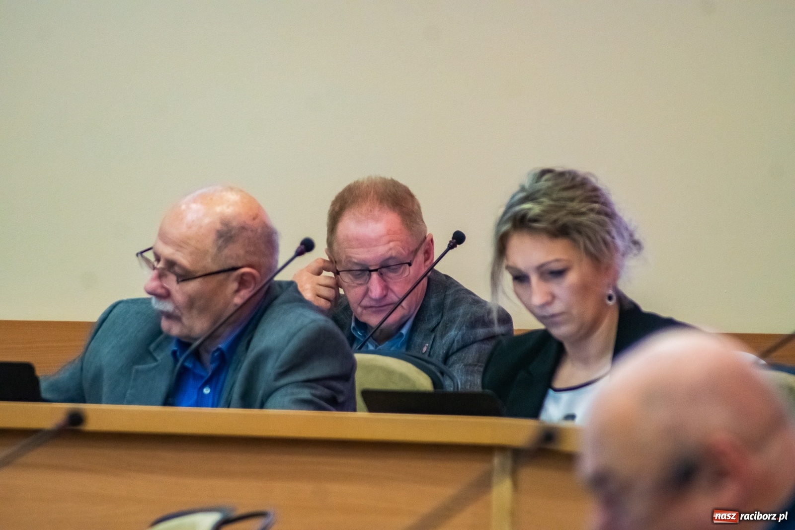 Zdjęcie w galerii na portalu naszraciborz.pl: Klub radnych Michała Fity zaskoczony. NIE dla likwidacji parku przy sądzie i dla stacji przy Opawskiej wiadomości z regionu