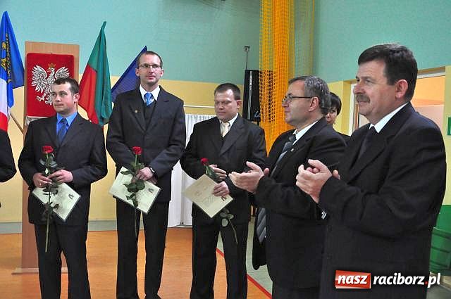 Zdjęcie w galerii na portalu naszraciborz.pl: Powiat rok szkolny rozpoczął w ZSM wiadomości z regionu