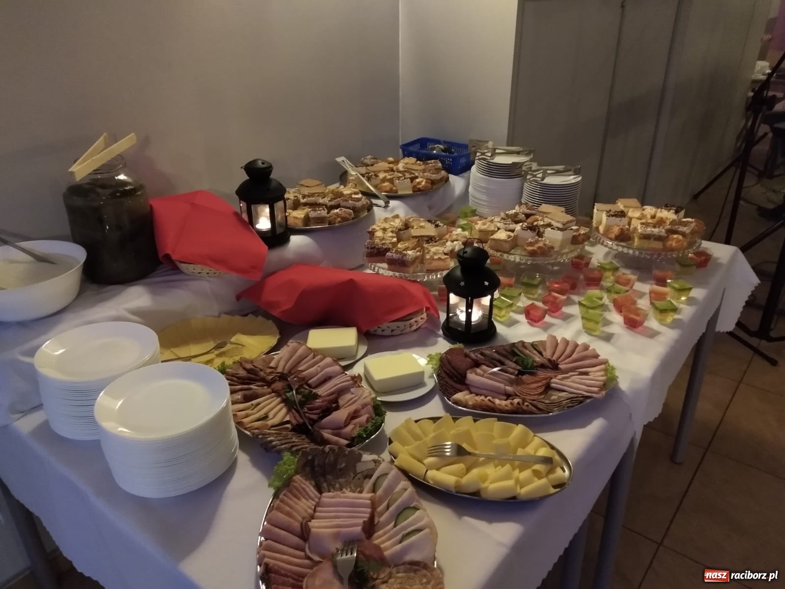 Zdjęcie w galerii na portalu naszraciborz.pl: Roztańczony luty w Budziskach wiadomości z regionu