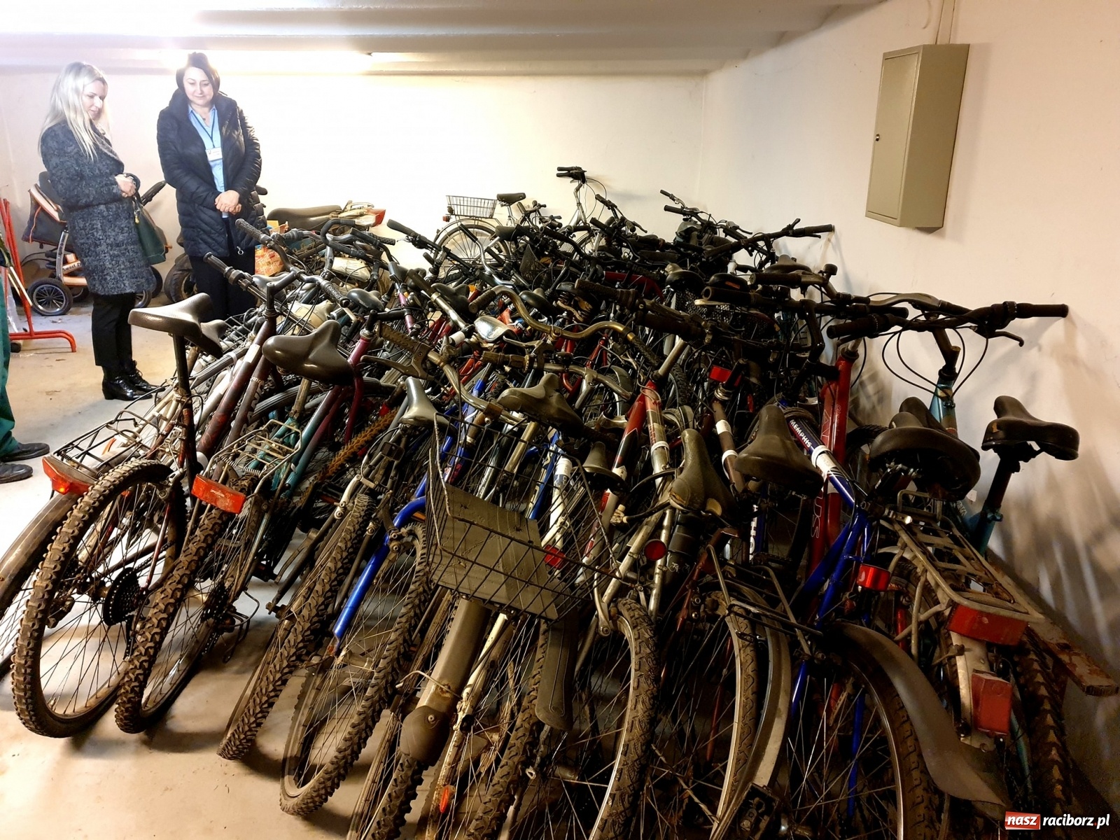 Zdjęcie w galerii na portalu naszraciborz.pl: Piękne Anioły dostały 21 rowerów  wiadomości z regionu
