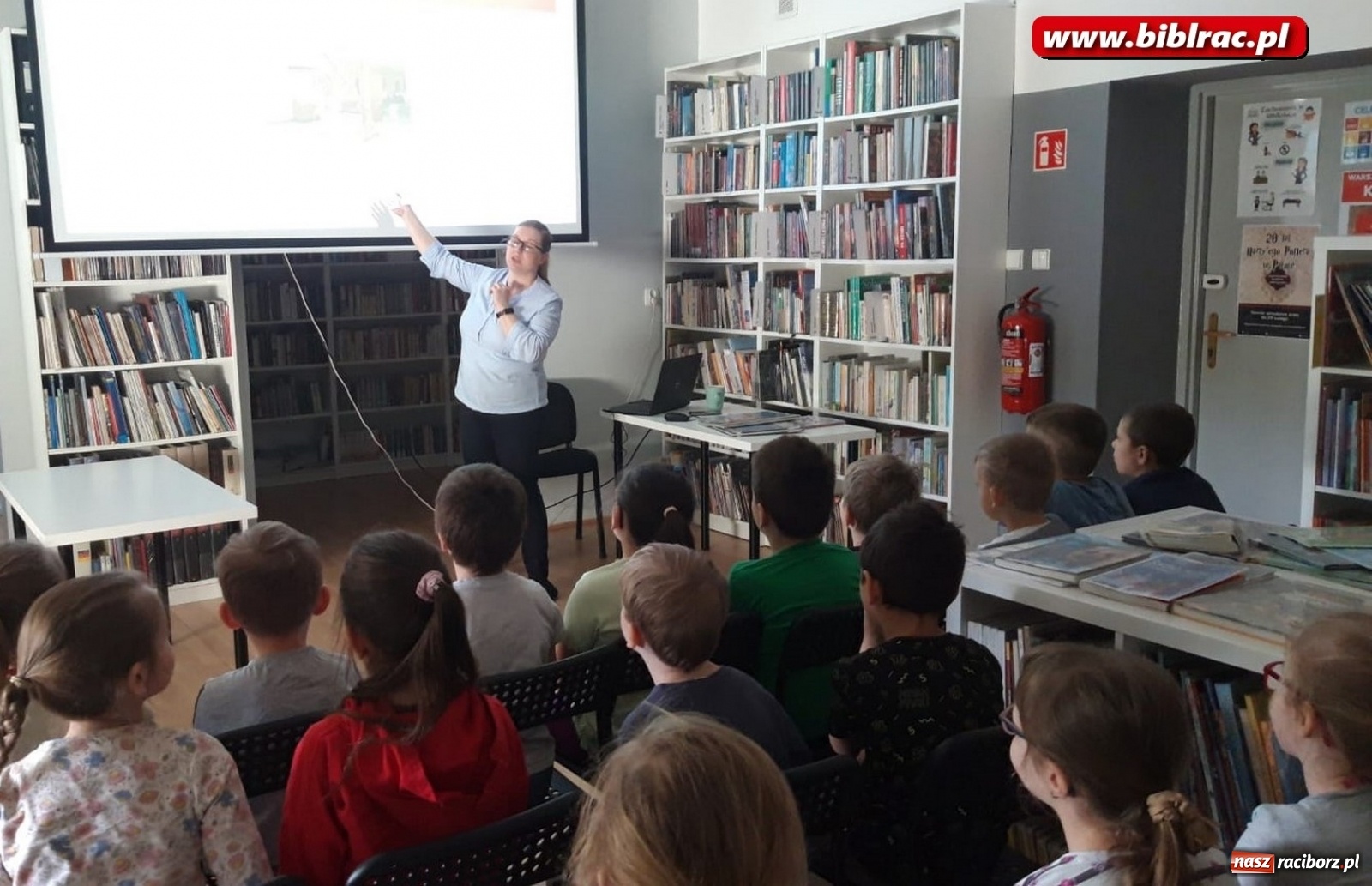 Zdjęcie w galerii na portalu naszraciborz.pl: Dzień Nauki Polskiej w bibliotece na Płoni  wiadomości z regionu
