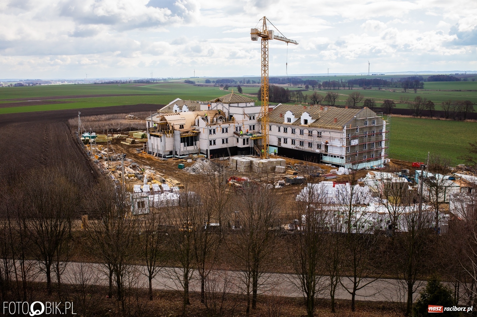 Zdjęcie w galerii na portalu naszraciborz.pl: Raport z placów budów. Klasztor w Pietrowicach oraz wschodnia obwodnica  wiadomości z regionu