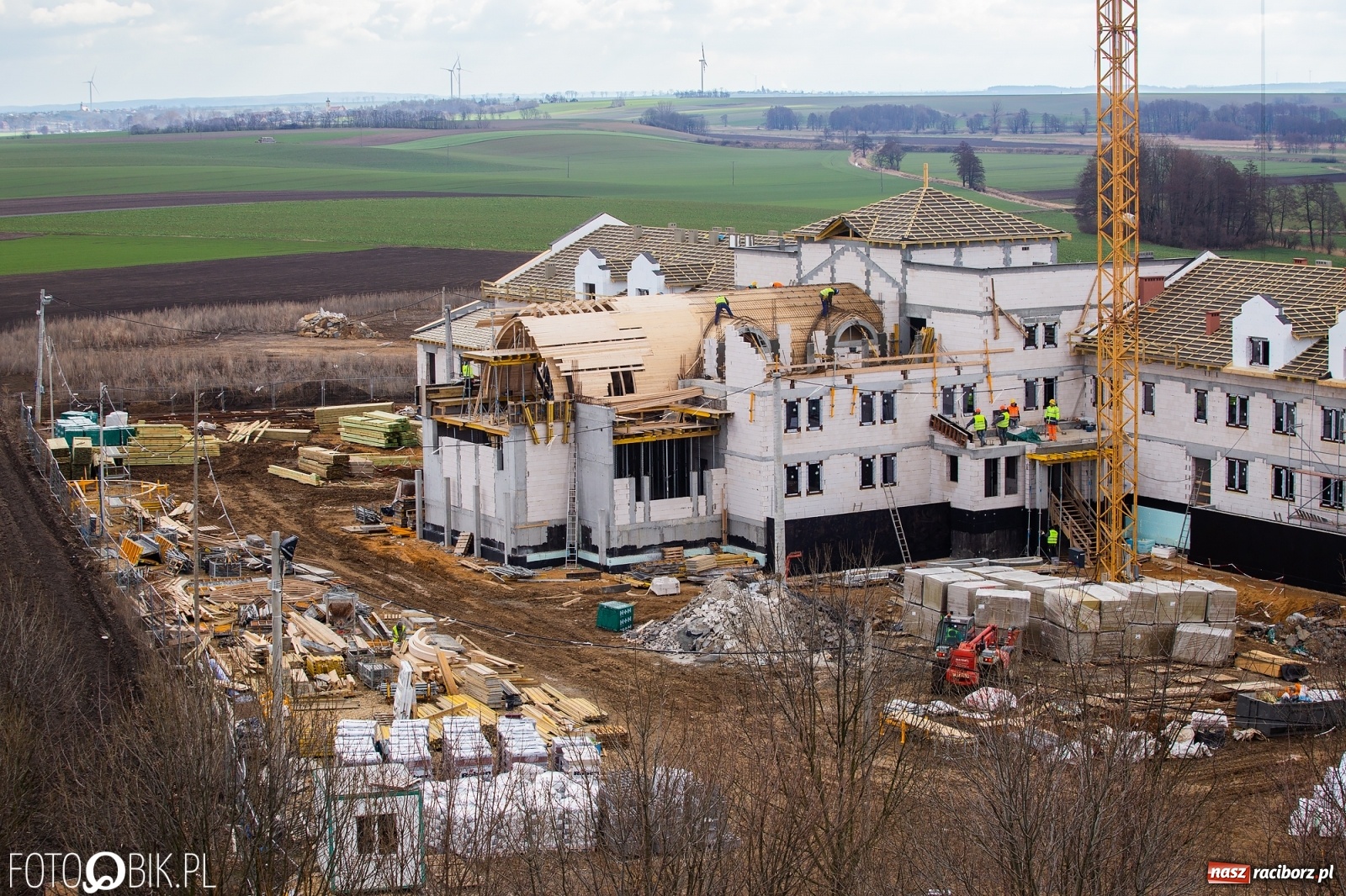 Zdjęcie w galerii na portalu naszraciborz.pl: Raport z placów budów. Klasztor w Pietrowicach oraz wschodnia obwodnica  wiadomości z regionu