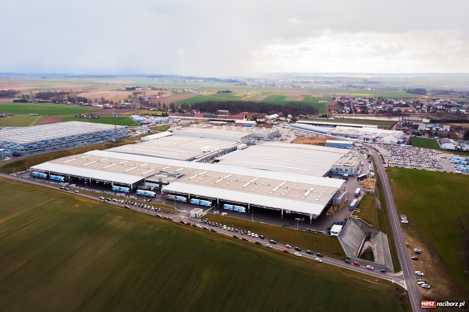 Zdjęcie w galerii na portalu naszraciborz.pl: Eko-Okna to największy inwestor w KSSE  wiadomości z regionu