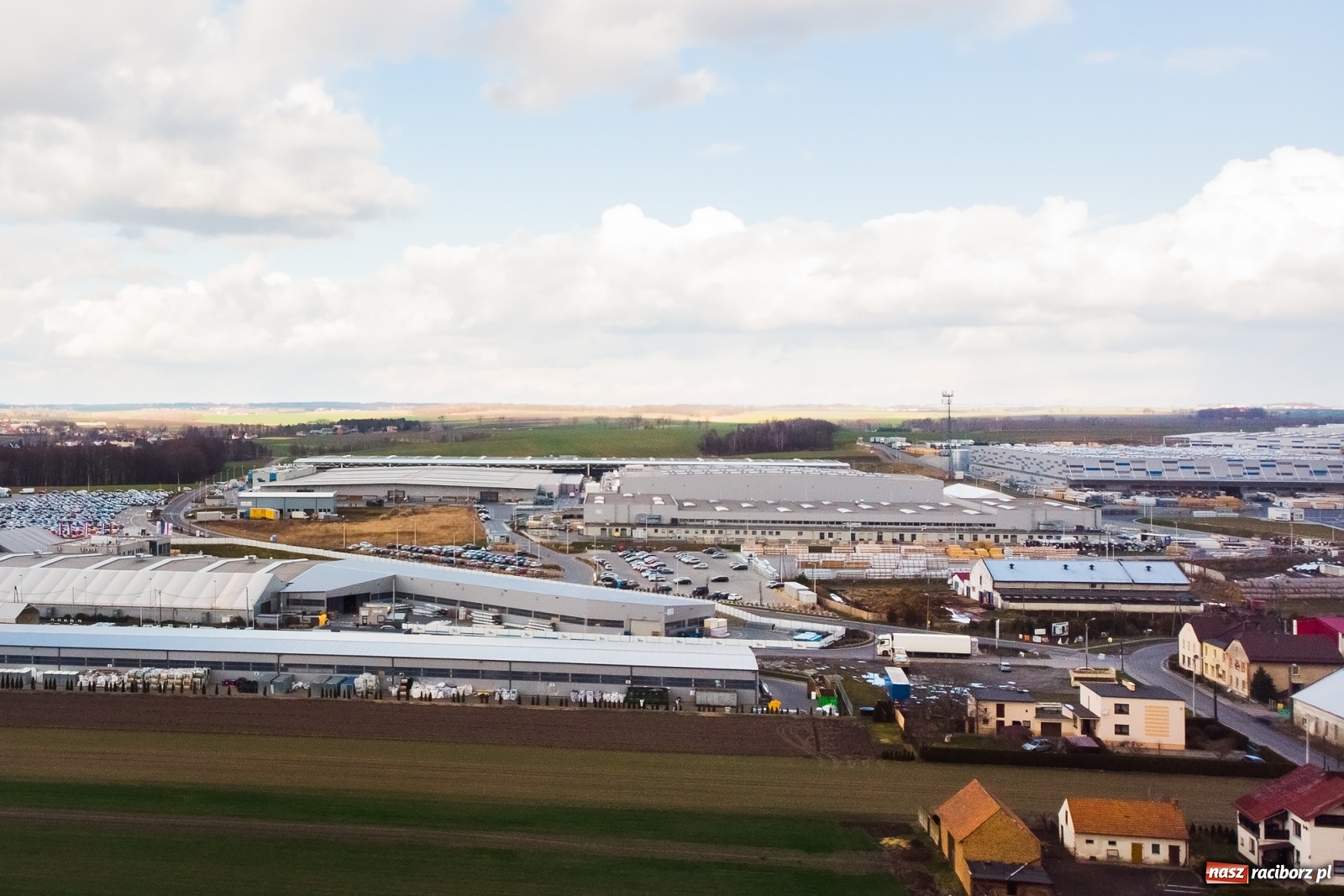 Zdjęcie w galerii na portalu naszraciborz.pl: Eko-Okna to największy inwestor w KSSE  wiadomości z regionu