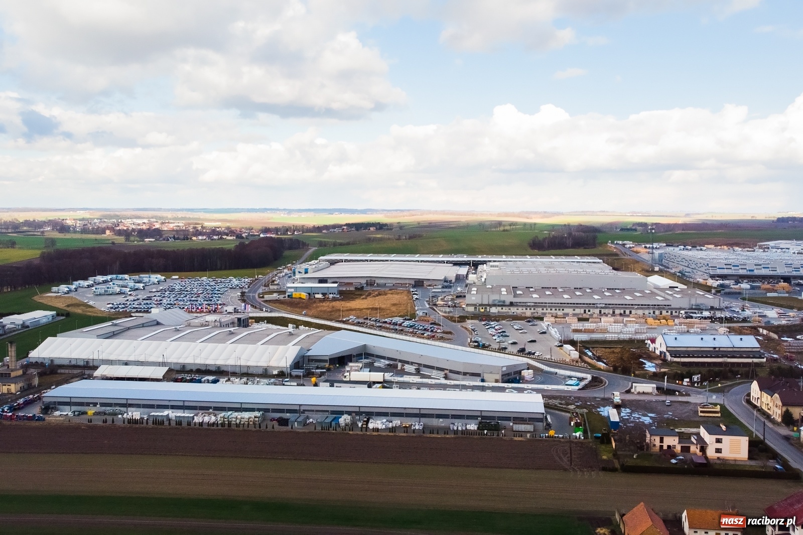 Zdjęcie w galerii na portalu naszraciborz.pl: Eko-Okna to największy inwestor w KSSE  wiadomości z regionu