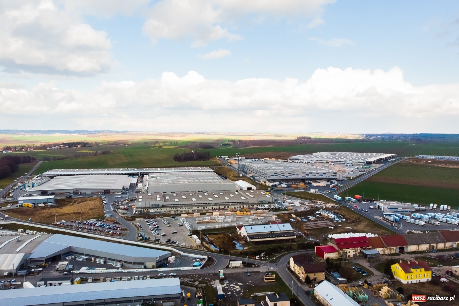 Zdjęcie w galerii na portalu naszraciborz.pl: Eko-Okna to największy inwestor w KSSE  wiadomości z regionu