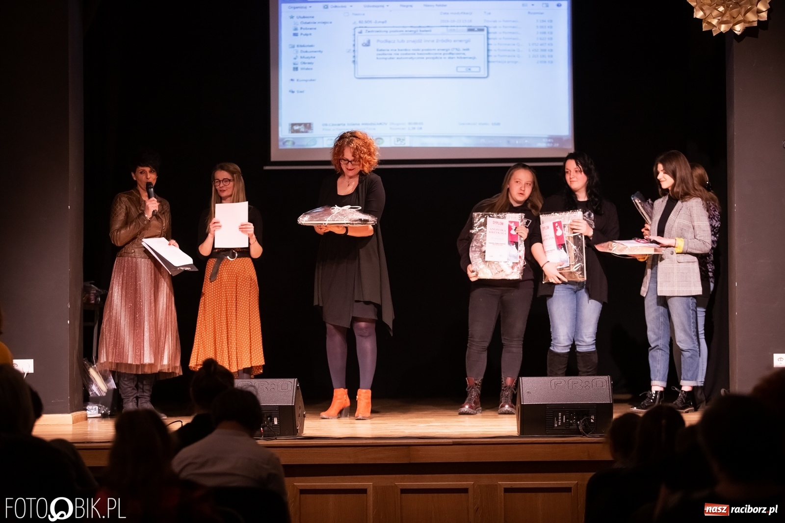 Zdjęcie w galerii na portalu naszraciborz.pl: Rozstrzygnięcie Powiatowego Konkursu Plastycznego Moja Walentynka wiadomości z regionu