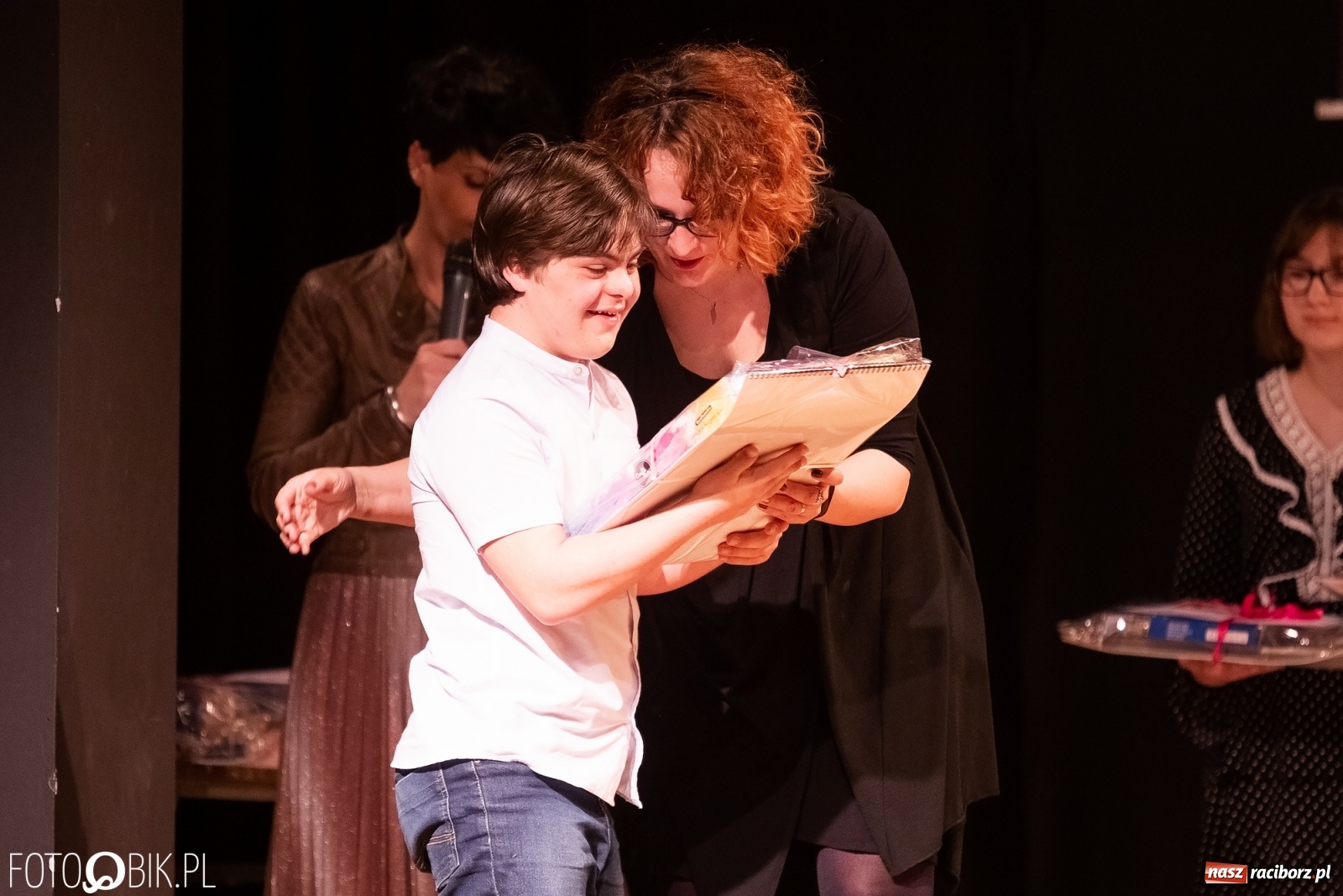 Zdjęcie w galerii na portalu naszraciborz.pl: Rozstrzygnięcie Powiatowego Konkursu Plastycznego Moja Walentynka wiadomości z regionu