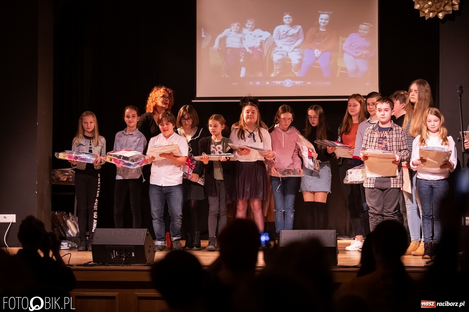 Zdjęcie w galerii na portalu naszraciborz.pl: Rozstrzygnięcie Powiatowego Konkursu Plastycznego Moja Walentynka wiadomości z regionu