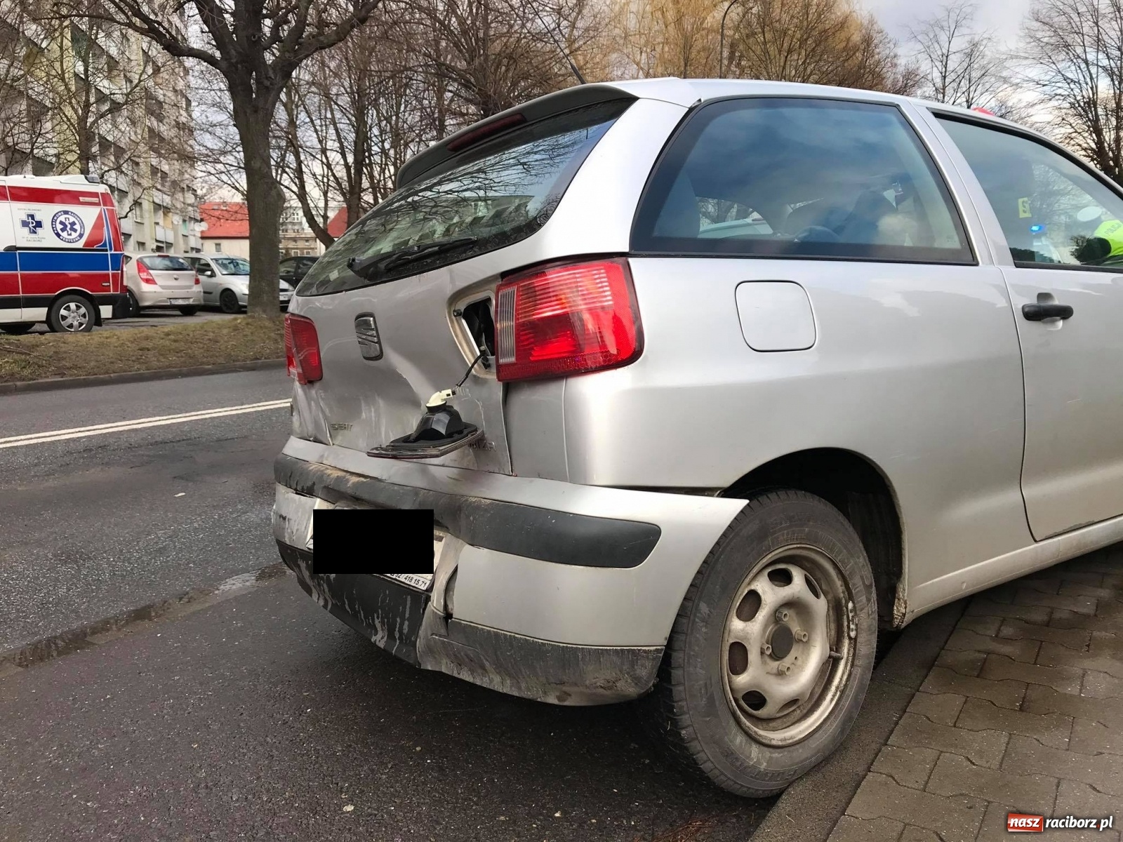 Zdjęcie w galerii na portalu naszraciborz.pl: Zderzenie na Opawskiej [FOTO]  wiadomości z regionu