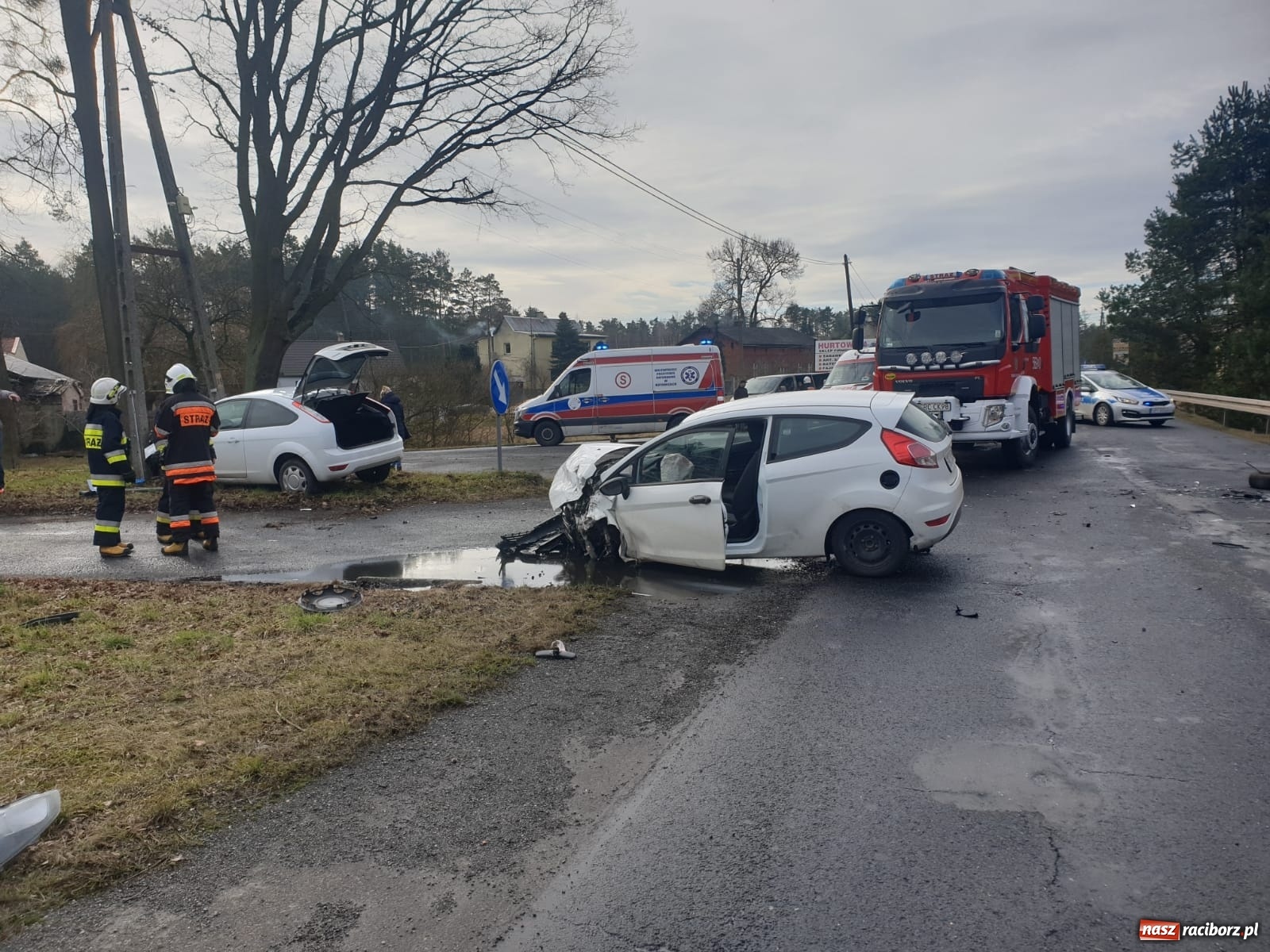 Zdjęcie w galerii na portalu naszraciborz.pl: Nie spowodował wypadku, ale zatrzymano mu prawo jazdy  wiadomości z regionu