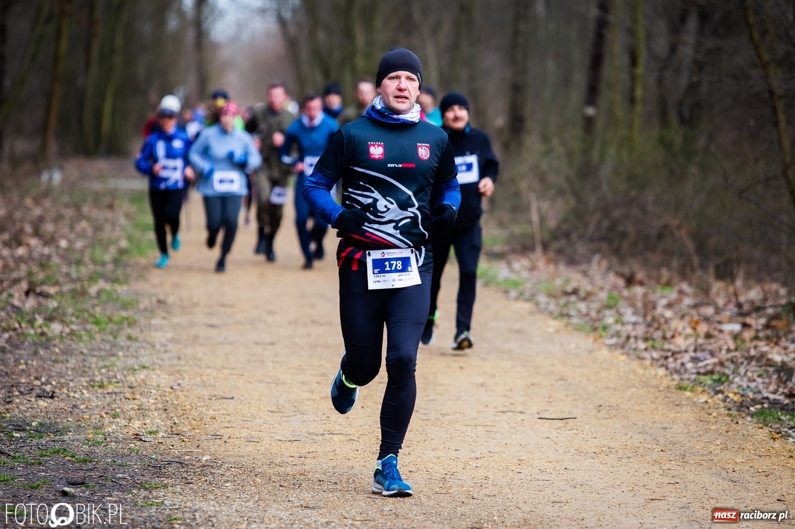 Zdjęcie w galerii na portalu naszraciborz.pl: Bieg Tropem Wilczym w Arboretum Bramy Morawskiej wiadomości z regionu