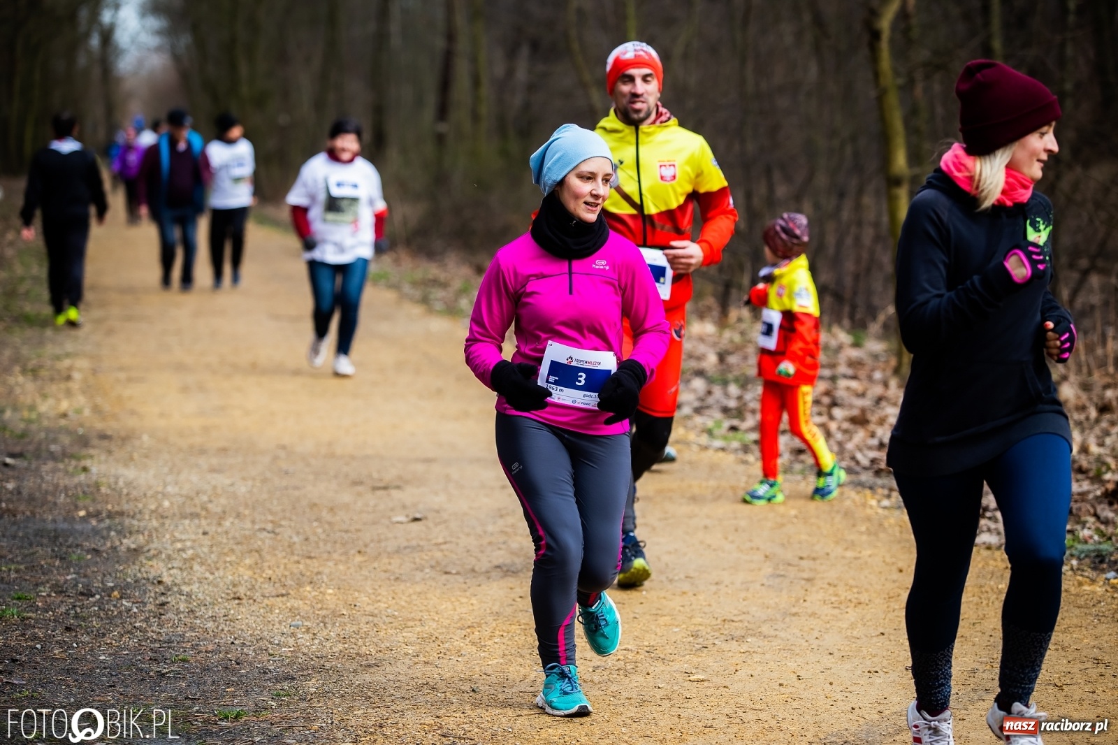 Zdjęcie w galerii na portalu naszraciborz.pl: Bieg Tropem Wilczym w Arboretum Bramy Morawskiej wiadomości z regionu