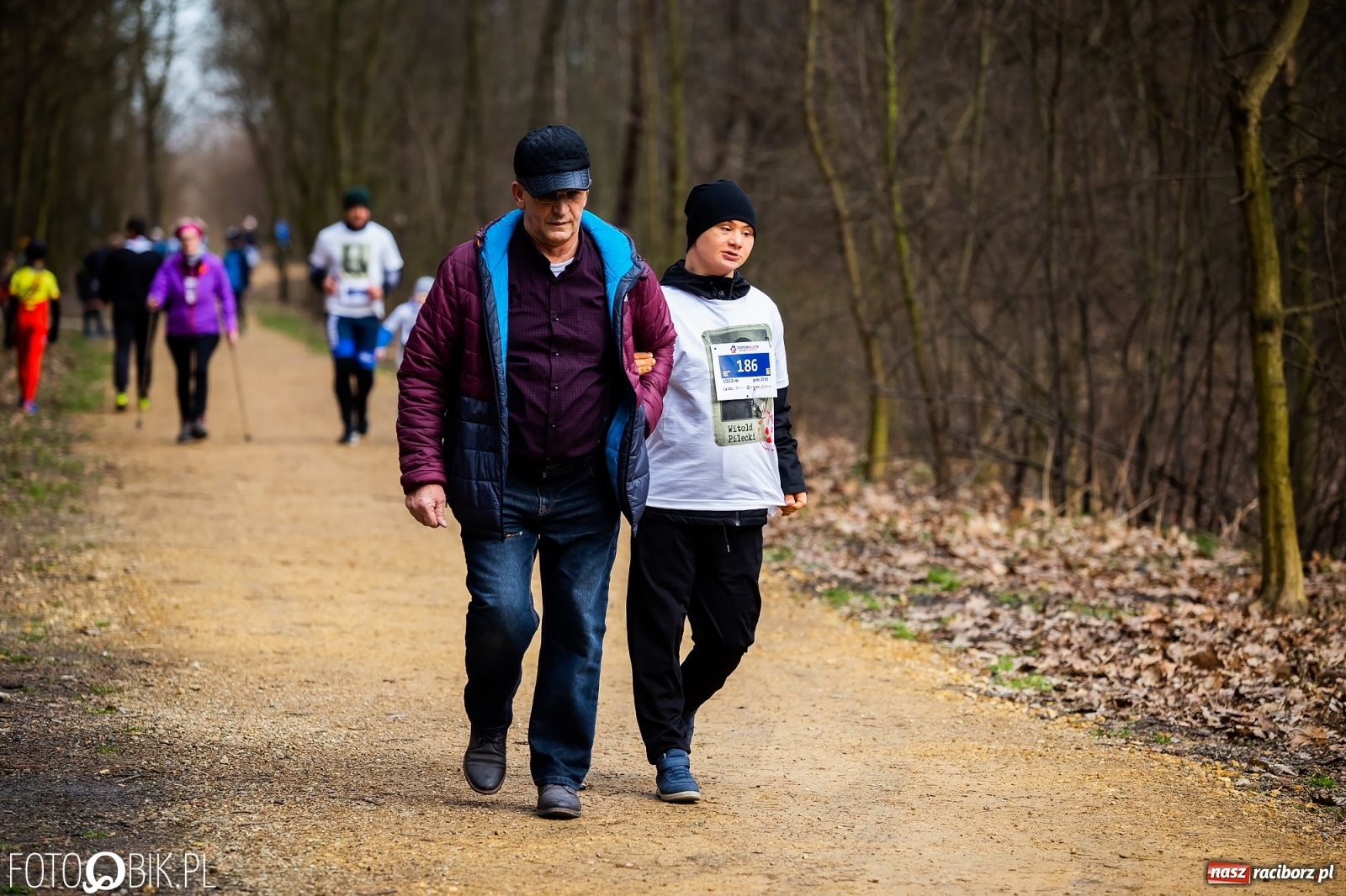 Zdjęcie w galerii na portalu naszraciborz.pl: Bieg Tropem Wilczym w Arboretum Bramy Morawskiej wiadomości z regionu