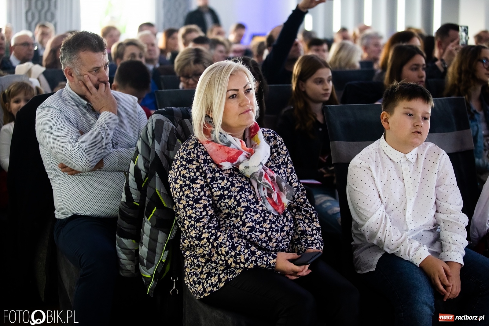 Zdjęcie w galerii na portalu naszraciborz.pl: Koncert walentynkowy wokalistów Studia ARS wiadomości z regionu