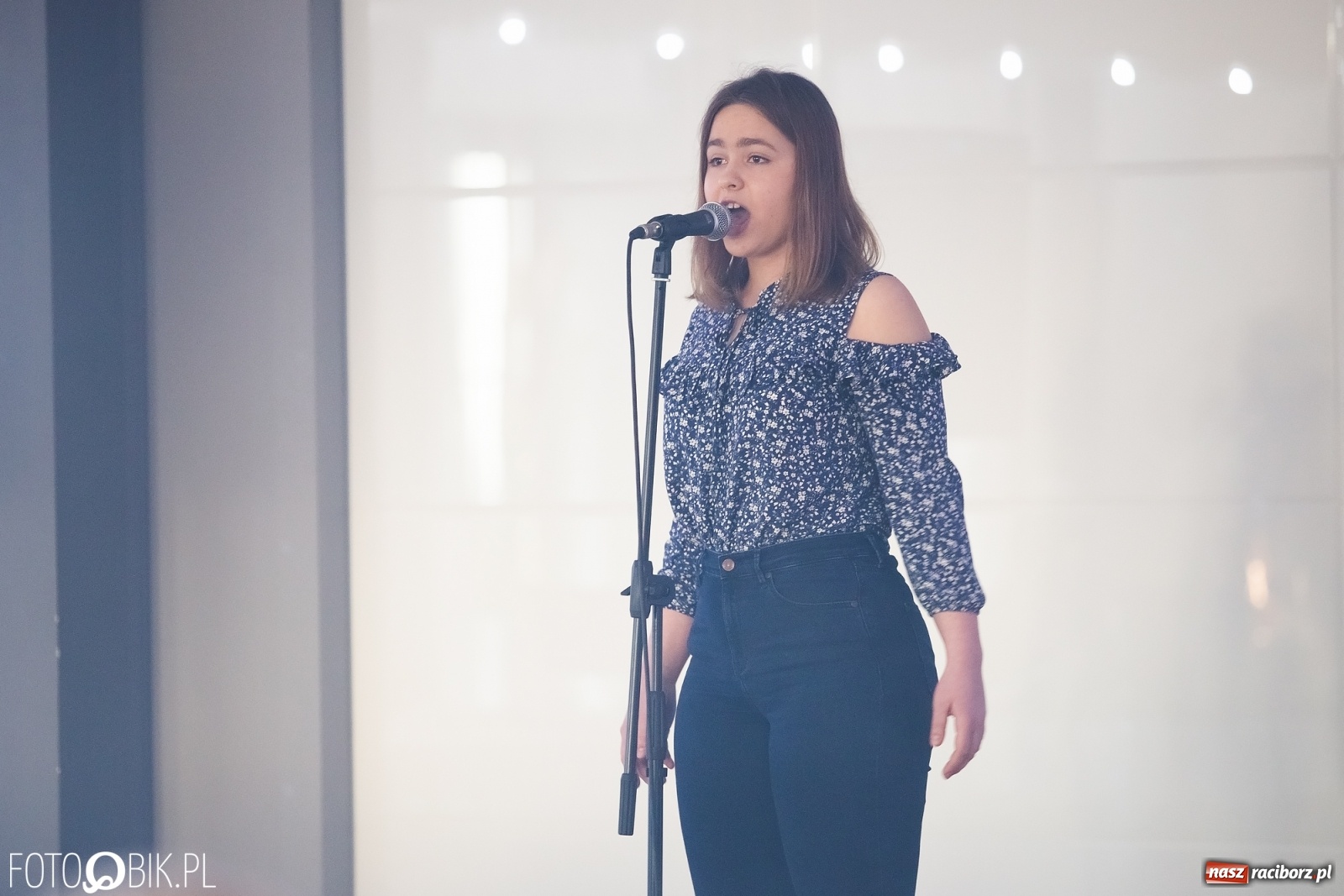 Zdjęcie w galerii na portalu naszraciborz.pl: Koncert walentynkowy wokalistów Studia ARS wiadomości z regionu