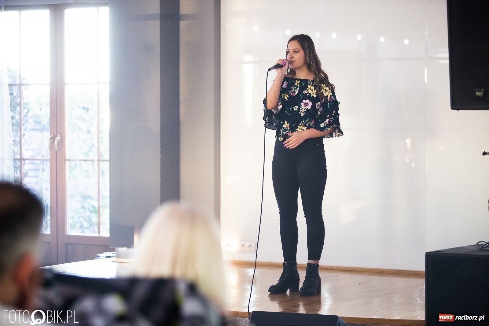 Zdjęcie w galerii na portalu naszraciborz.pl: Koncert walentynkowy wokalistów Studia ARS wiadomości z regionu