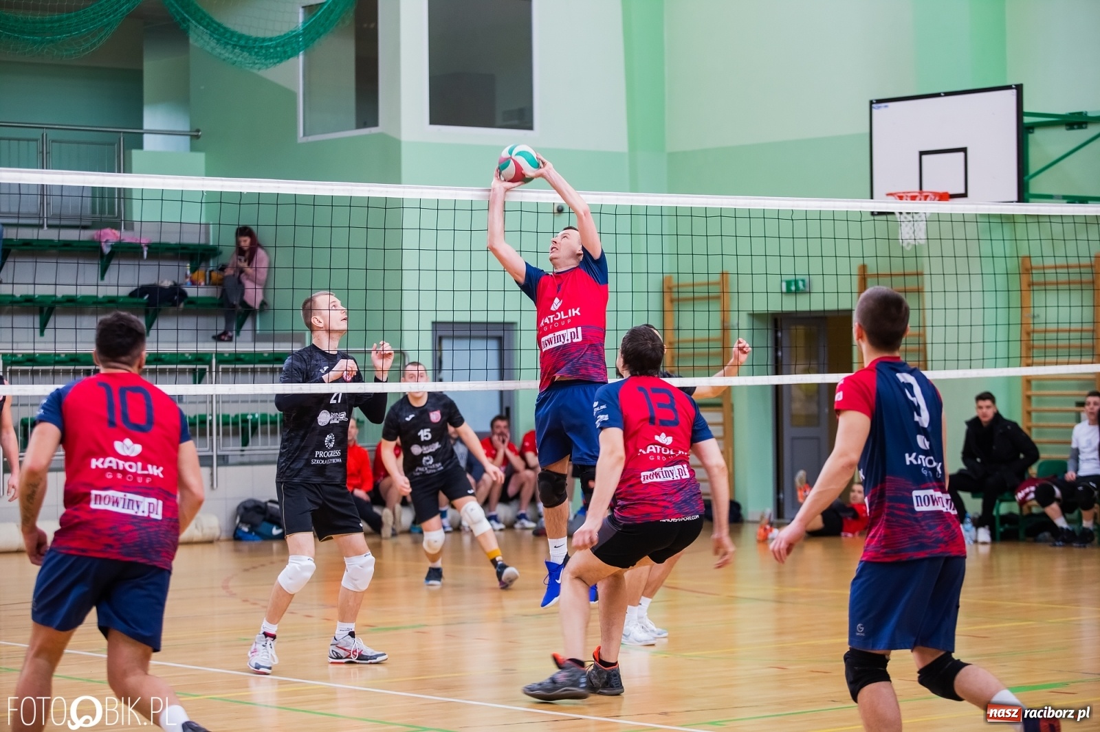 Zdjęcie w galerii na portalu naszraciborz.pl: Niedziela w RLPS. Faworyci ze zwycięstwami [FOTO] wiadomości z regionu