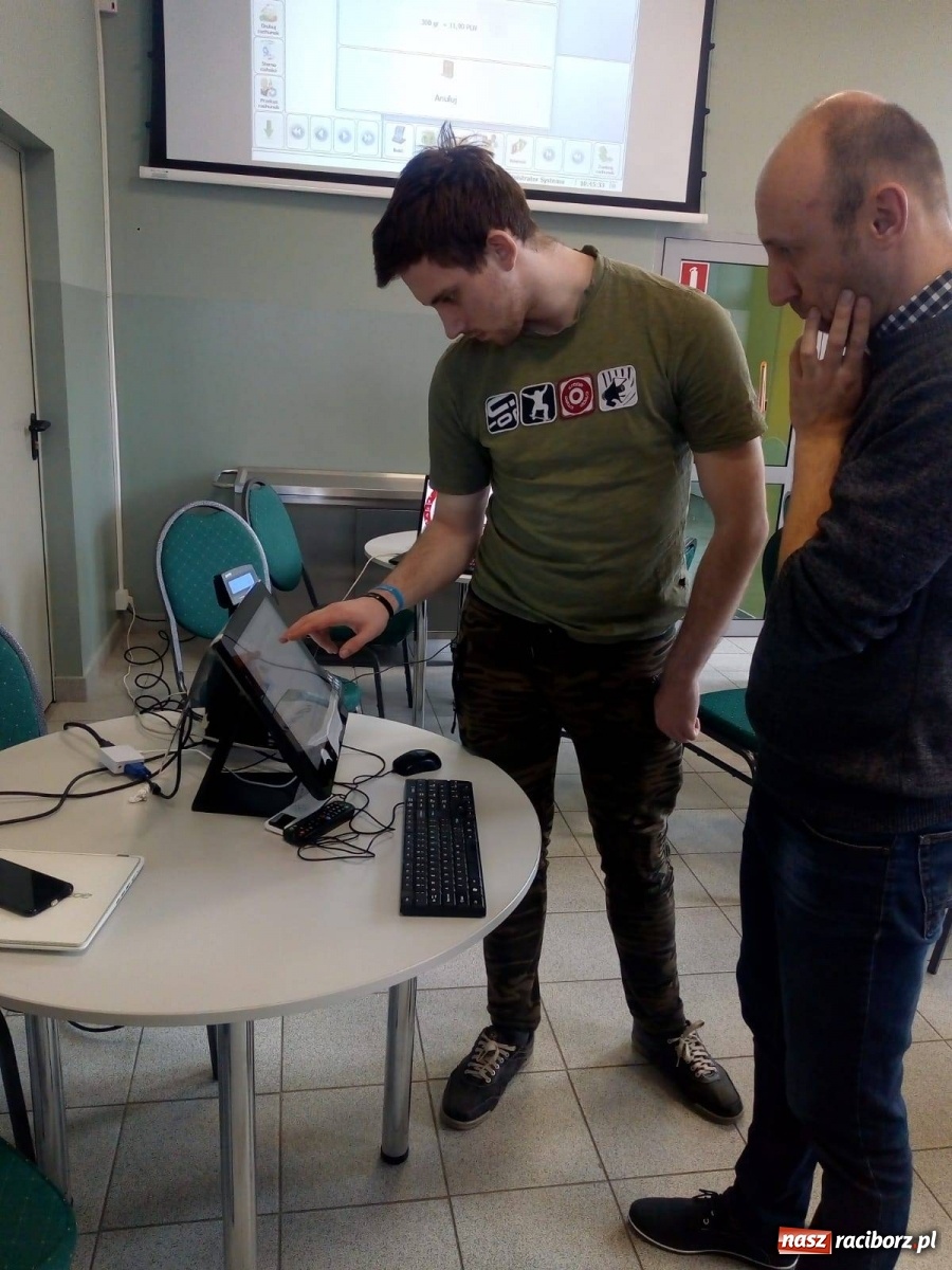 Zdjęcie w galerii na portalu naszraciborz.pl: Uczniowie Budowlanki i Gastronomika z nowymi kompetencjami  wiadomości z regionu