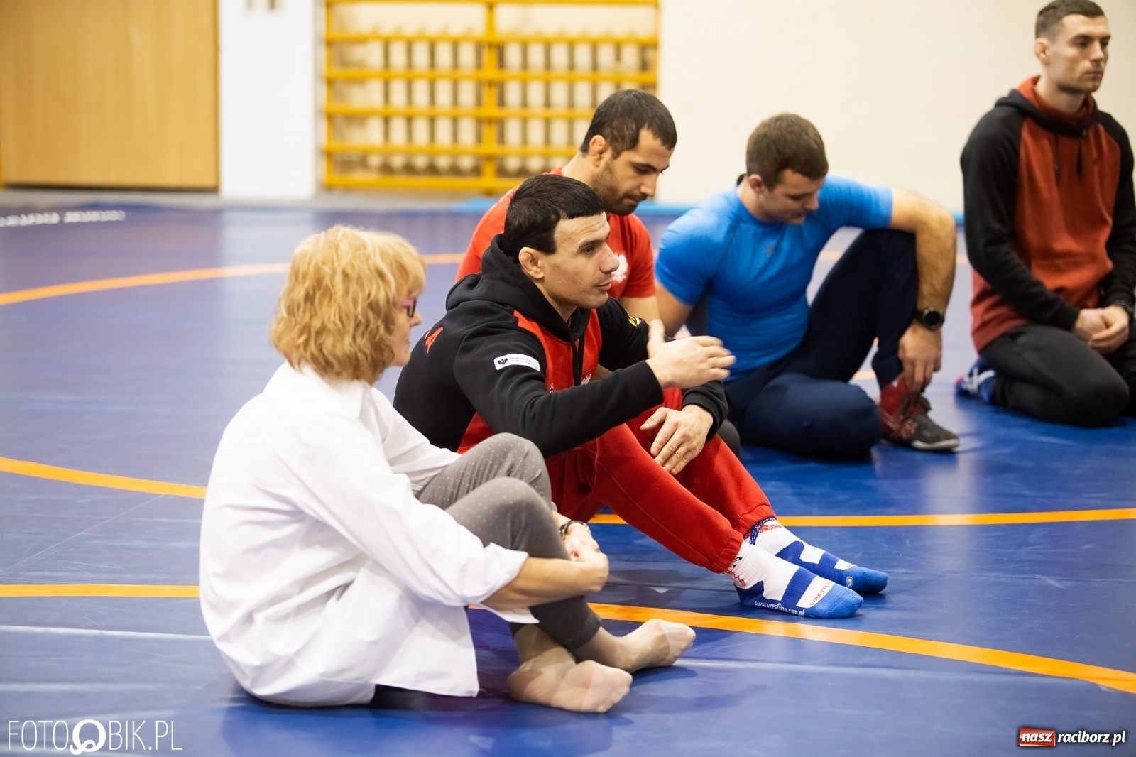 Zdjęcie w galerii na portalu naszraciborz.pl: Wicemistrz Europy w zapasach odwiedził uczniów ZSOMS [FOTO i WIDEO] wiadomości z regionu