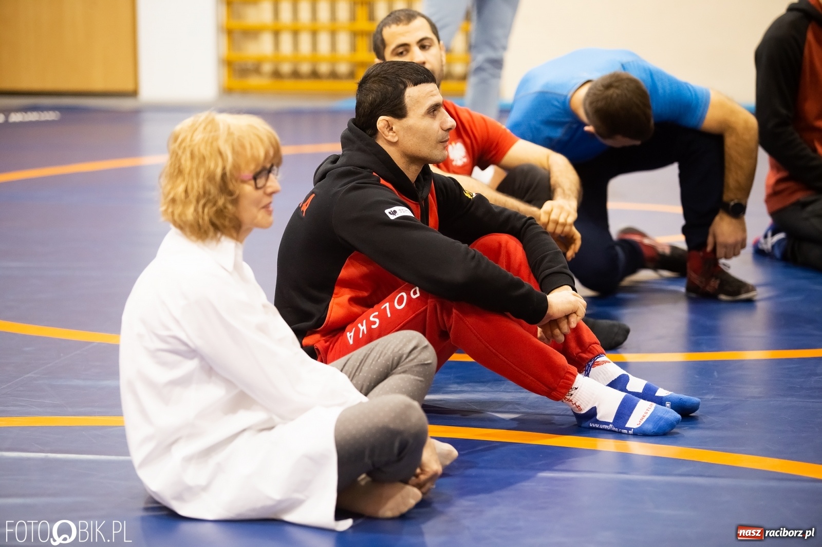 Zdjęcie w galerii na portalu naszraciborz.pl: Wicemistrz Europy w zapasach odwiedził uczniów ZSOMS [FOTO i WIDEO] wiadomości z regionu