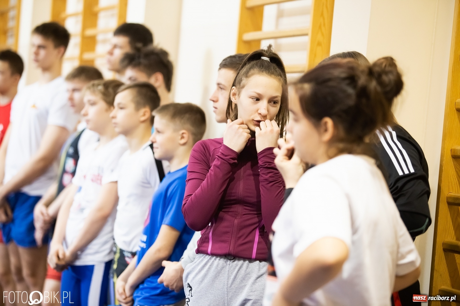 Zdjęcie w galerii na portalu naszraciborz.pl: Wicemistrz Europy w zapasach odwiedził uczniów ZSOMS [FOTO i WIDEO] wiadomości z regionu