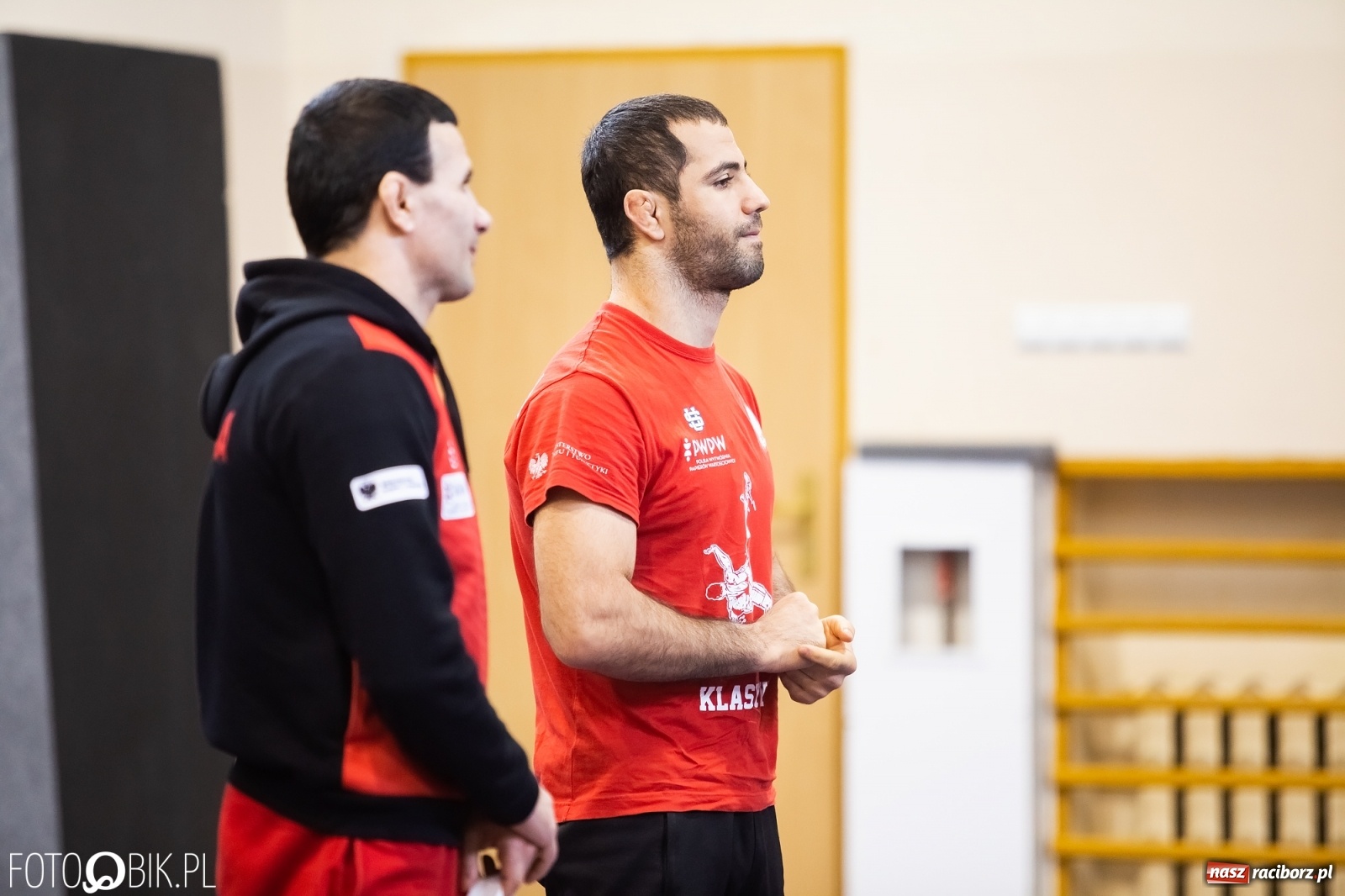 Zdjęcie w galerii na portalu naszraciborz.pl: Wicemistrz Europy w zapasach odwiedził uczniów ZSOMS [FOTO i WIDEO] wiadomości z regionu