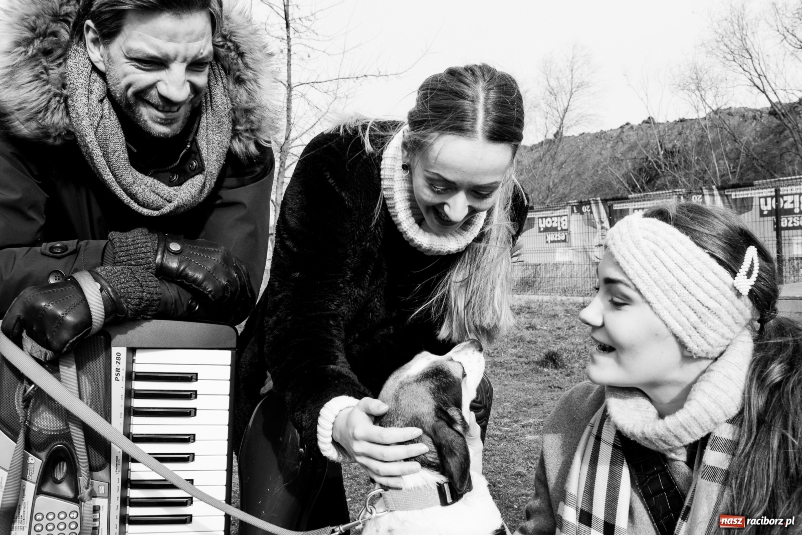 Zdjęcie w galerii na portalu naszraciborz.pl: Raciborscy artyści dla raciborskiego schroniska wiadomości z regionu
