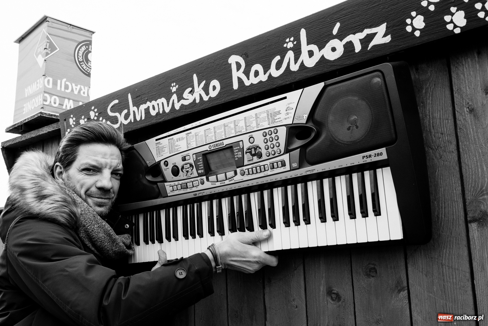 Zdjęcie w galerii na portalu naszraciborz.pl: Raciborscy artyści dla raciborskiego schroniska wiadomości z regionu