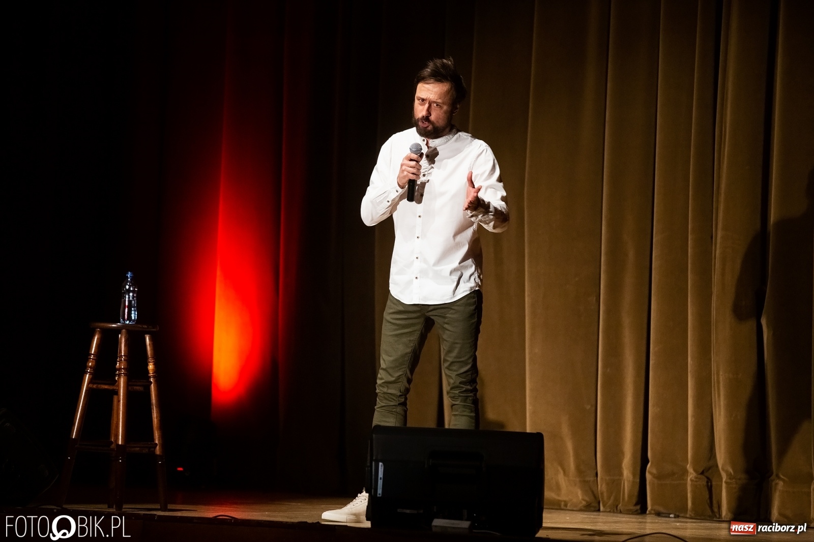 Zdjęcie w galerii na portalu naszraciborz.pl: Stand-uper Abelard Giza wystąpił w RCK wiadomości z regionu