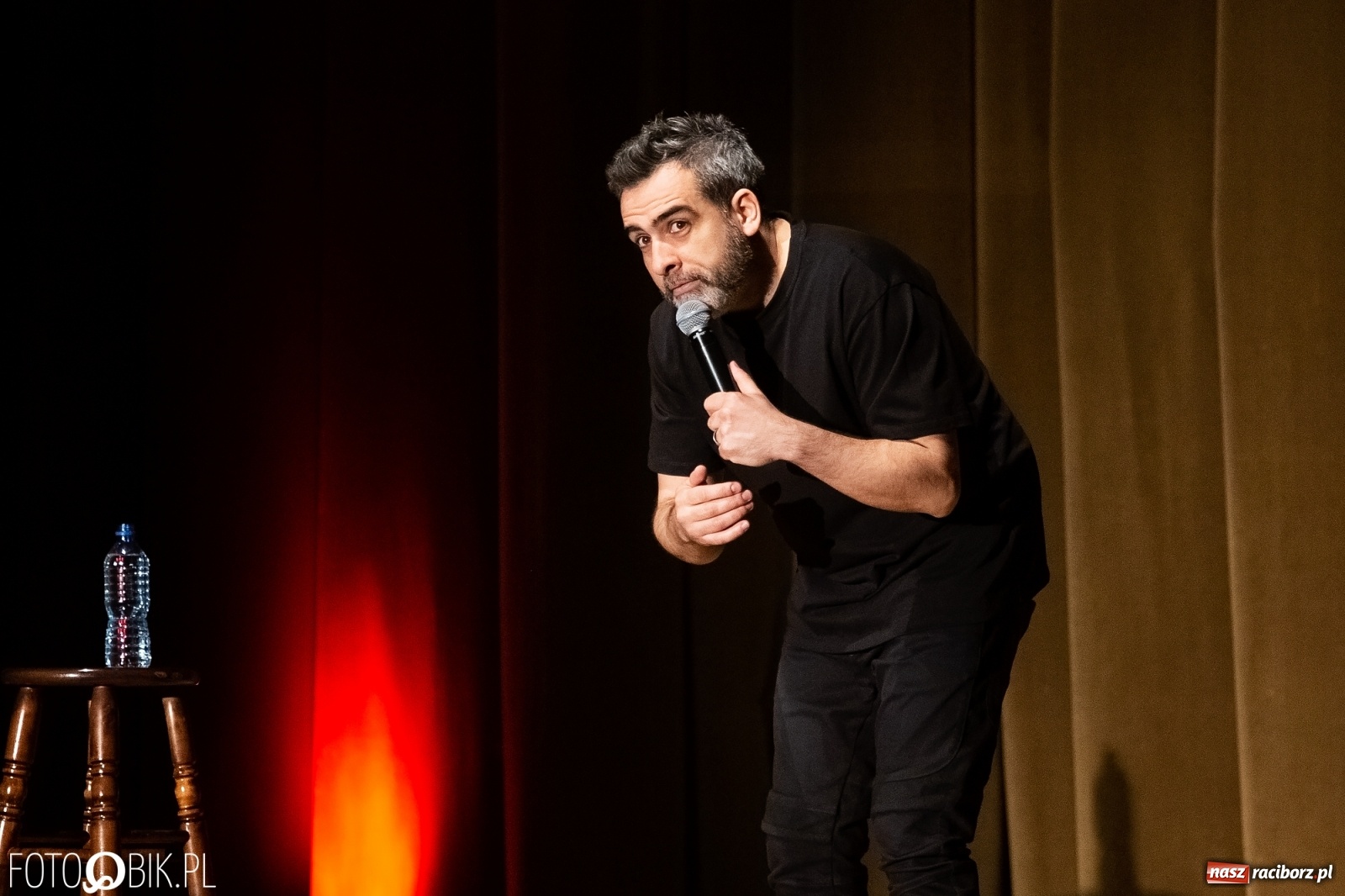 Zdjęcie w galerii na portalu naszraciborz.pl: Stand-uper Abelard Giza wystąpił w RCK wiadomości z regionu