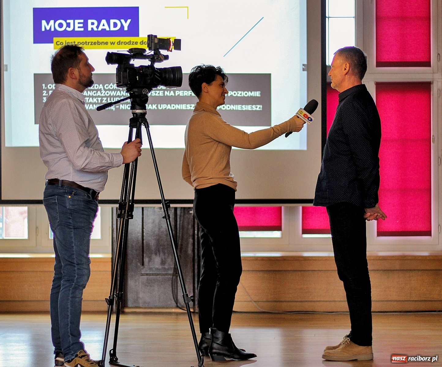 Zdjęcie w galerii na portalu naszraciborz.pl: Rozwój-strategia-rzeczywistość. Spotkanie w I LO [FOTO i WIDEO] wiadomości z regionu