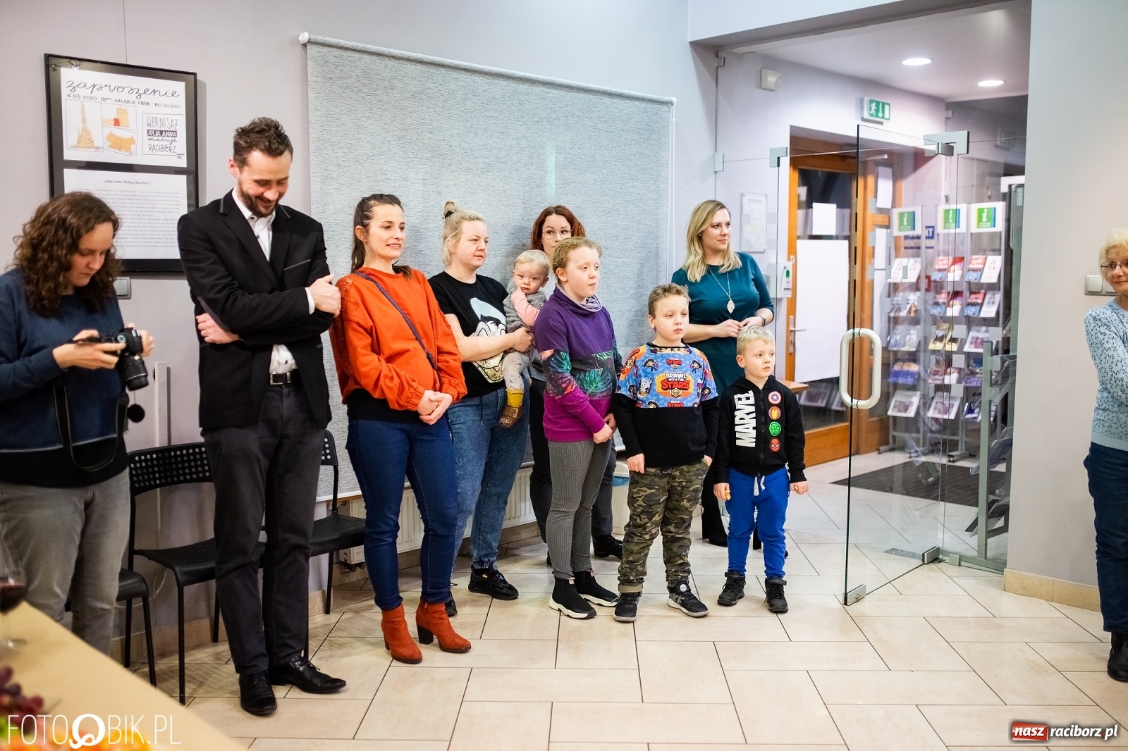 Zdjęcie w galerii na portalu naszraciborz.pl: Julia Anna Maluje Racibórz w Galerii OBOK wiadomości z regionu