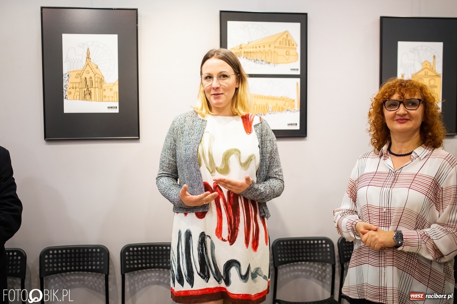 Zdjęcie w galerii na portalu naszraciborz.pl: Julia Anna Maluje Racibórz w Galerii OBOK wiadomości z regionu