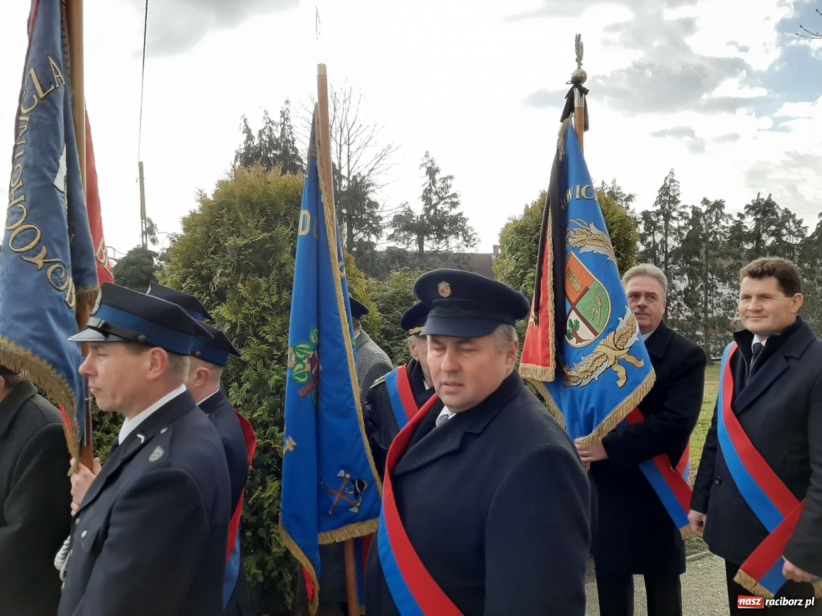 Zdjęcie w galerii na portalu naszraciborz.pl: Ostatnie pożegnanie śp. Bertolda Fichny [FOTO i WIDEO] wiadomości z regionu