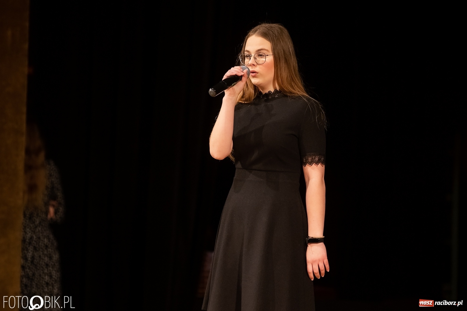 Zdjęcie w galerii na portalu naszraciborz.pl: Stypendia dla najlepszych uczniów raciborskich szkół rozdane wiadomości z regionu