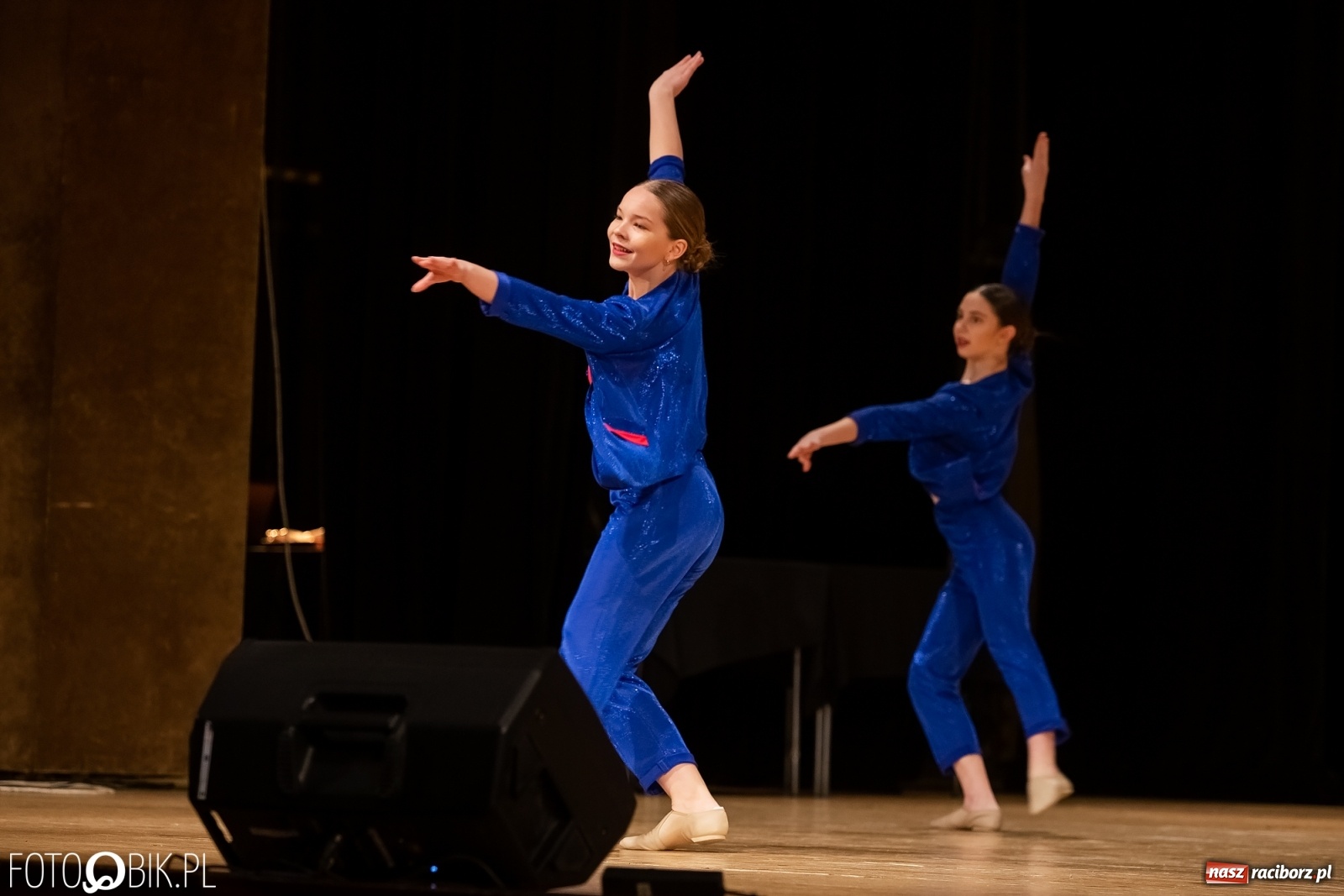 Zdjęcie w galerii na portalu naszraciborz.pl: Stypendia dla najlepszych uczniów raciborskich szkół rozdane wiadomości z regionu