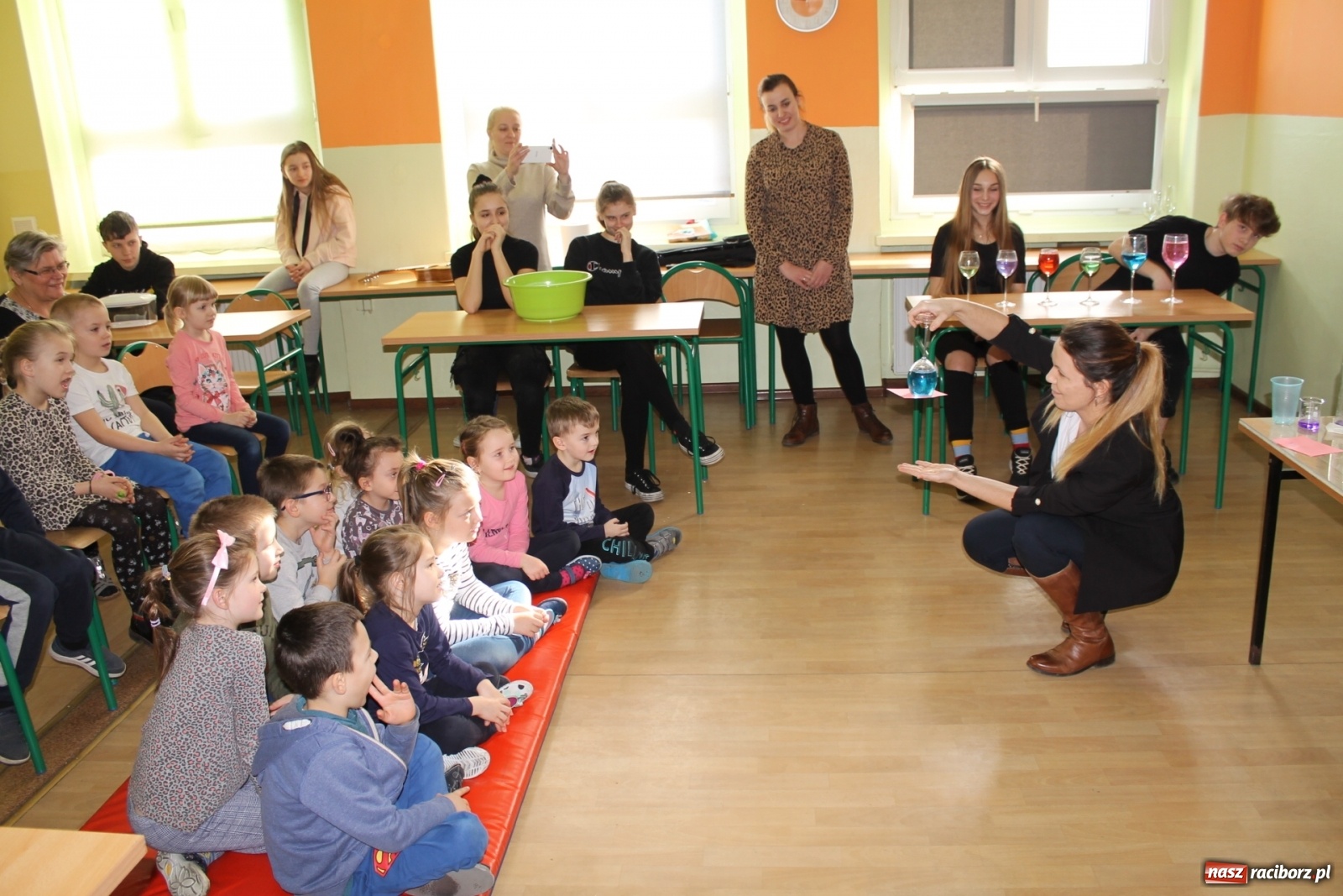 Zdjęcie w galerii na portalu naszraciborz.pl: Z wizytą u Franka, czyli Dzień Otwarty w ZSP nr 3  wiadomości z regionu