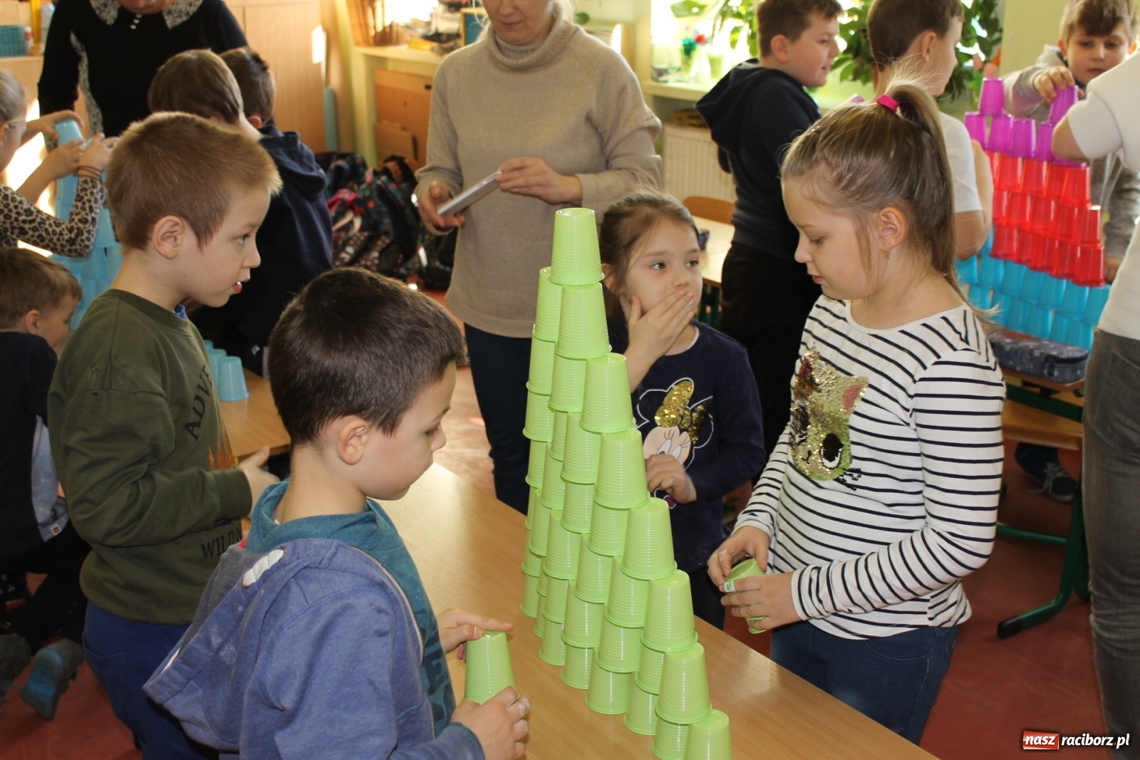 Zdjęcie w galerii na portalu naszraciborz.pl: Z wizytą u Franka, czyli Dzień Otwarty w ZSP nr 3  wiadomości z regionu