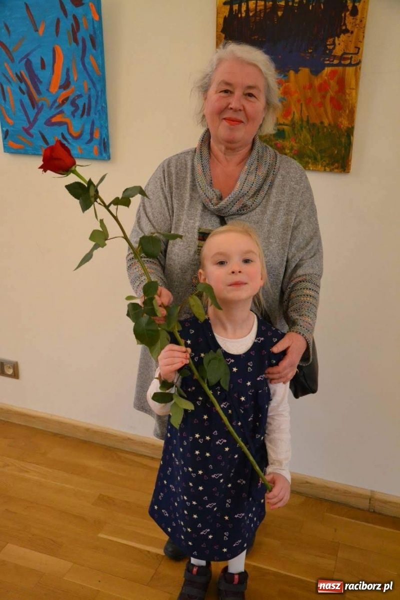 Zdjęcie w galerii na portalu naszraciborz.pl: Spontaniczne ekspresje. Wernisaż wystawy na zamku  wiadomości z regionu