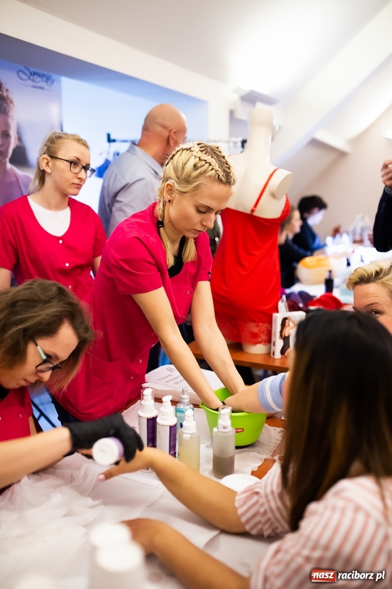 Zdjęcie w galerii na portalu naszraciborz.pl: IV Raciborskie Dni Urody. Zamek pełen gości wiadomości z regionu