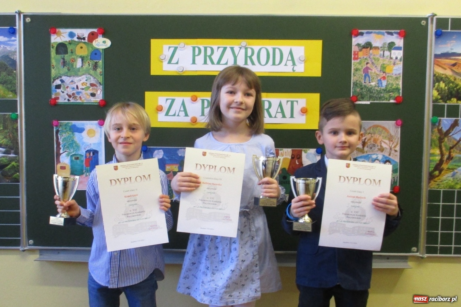 Zdjęcie w galerii na portalu naszraciborz.pl: W SP 15 odbył się Powiatowy Konkurs Recytatorski  wiadomości z regionu